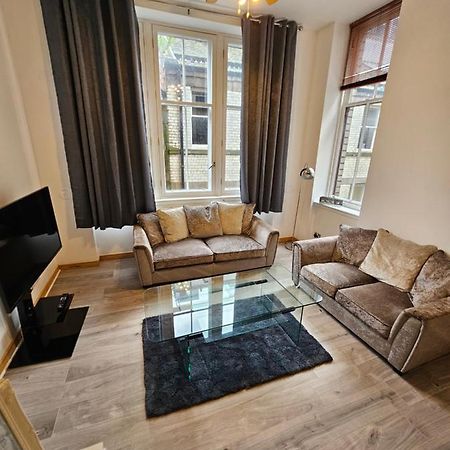 65 Renfield St 2 Bed Apartment Glasgow Dış mekan fotoğraf