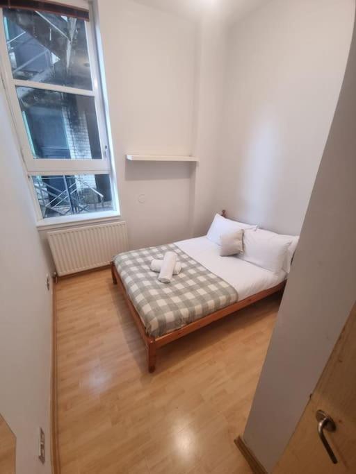 65 Renfield St 2 Bed Apartment Glasgow Dış mekan fotoğraf